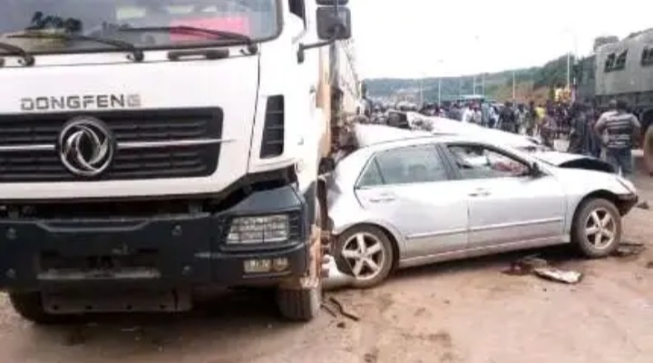 Five dead, 18 injured in multiple vehicle crash on Enugu-Onitsha expressway