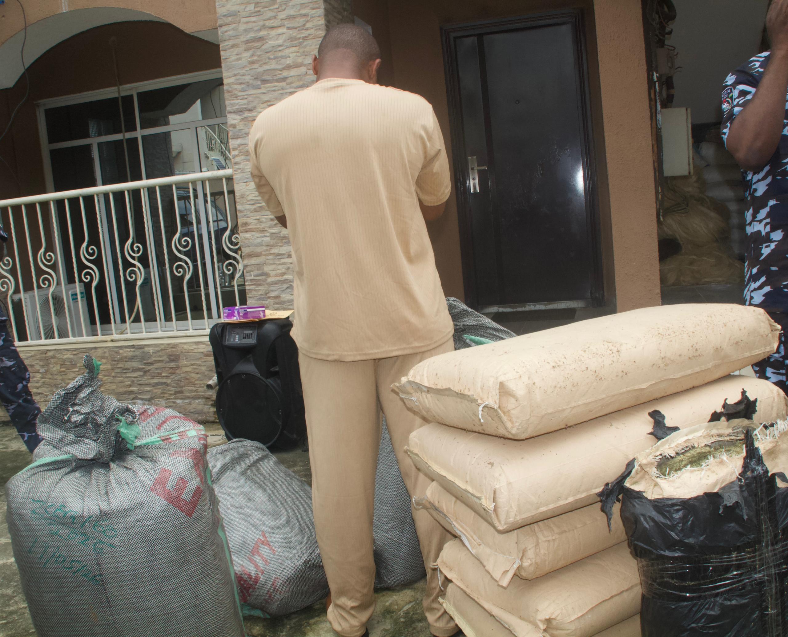 Police busts suspected Canadian Loud warehouse in Lagos, recover 425 bags worth N7.8 billion